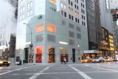 outlet new york louis vuitton|louis vuitton 57th street nyc.